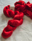 Silk thrums