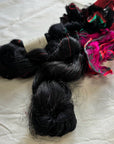 Silk thrums