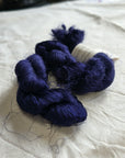 Silk thrums