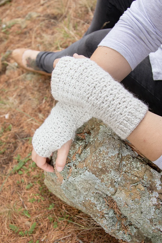 Star Gloves - crochet pattern