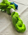Silk thrums