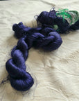 Silk thrums