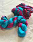 Silk thrums