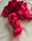 Silk thrums