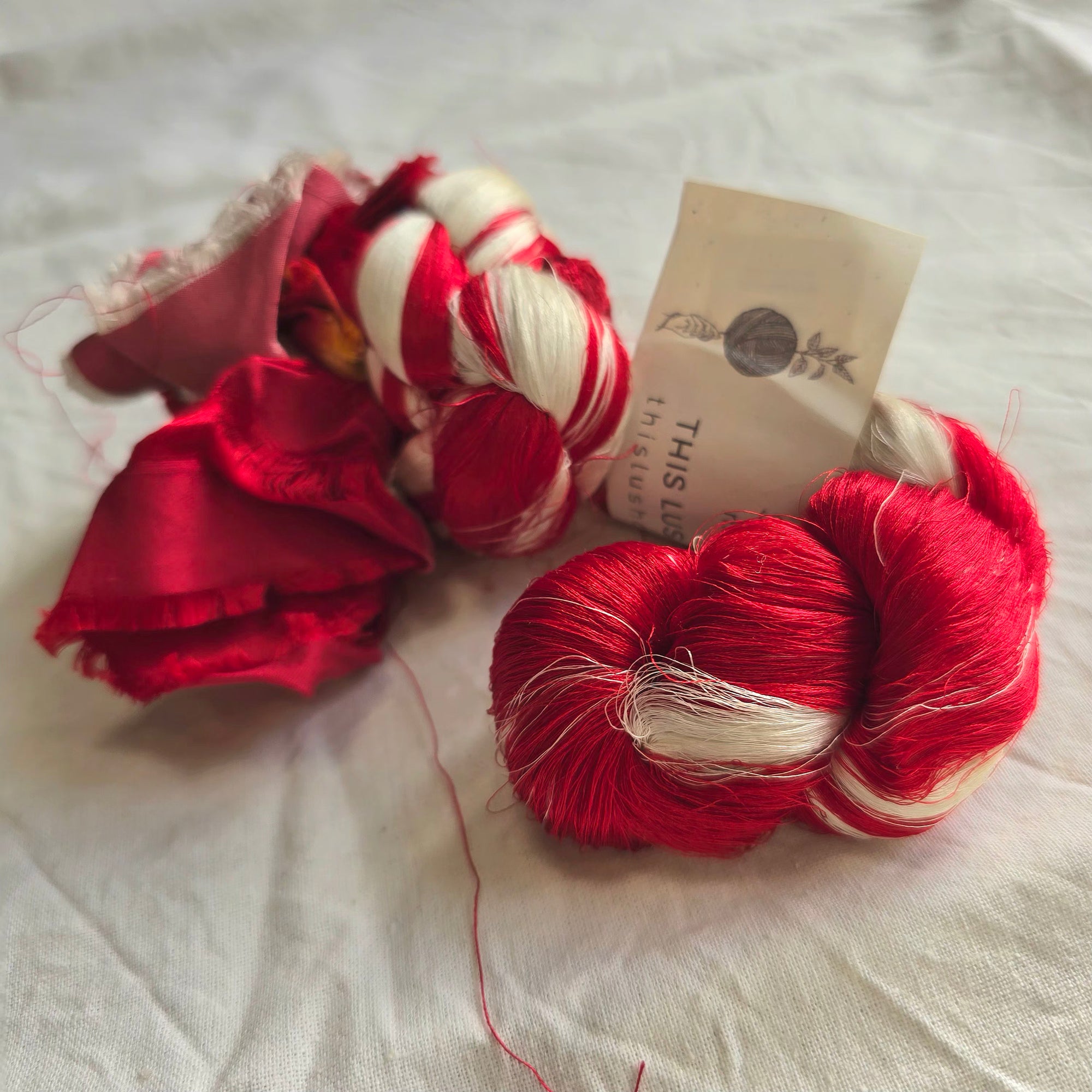 Silk thrums